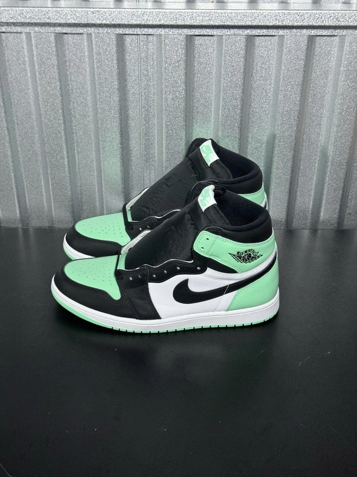 Air Jordan 1 Retro OG Alto Verde Brillo Para Hombre Tallas 11 - 12.5 DZ5485-130 Foto 4 de 4
