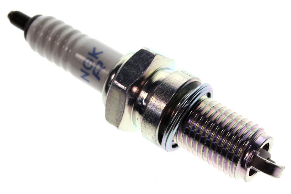 QTY 10  NGK DP9EA-9 6629 Standard Spark Plug for Kawasaki Suzuki Yamaha Honda
