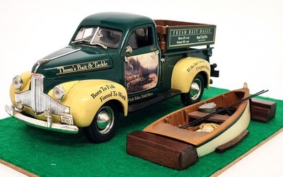 Ertl 1/25 Studebaker 1947 Pickup Truck & Fischerboot Thomas Kinkade Sammlung