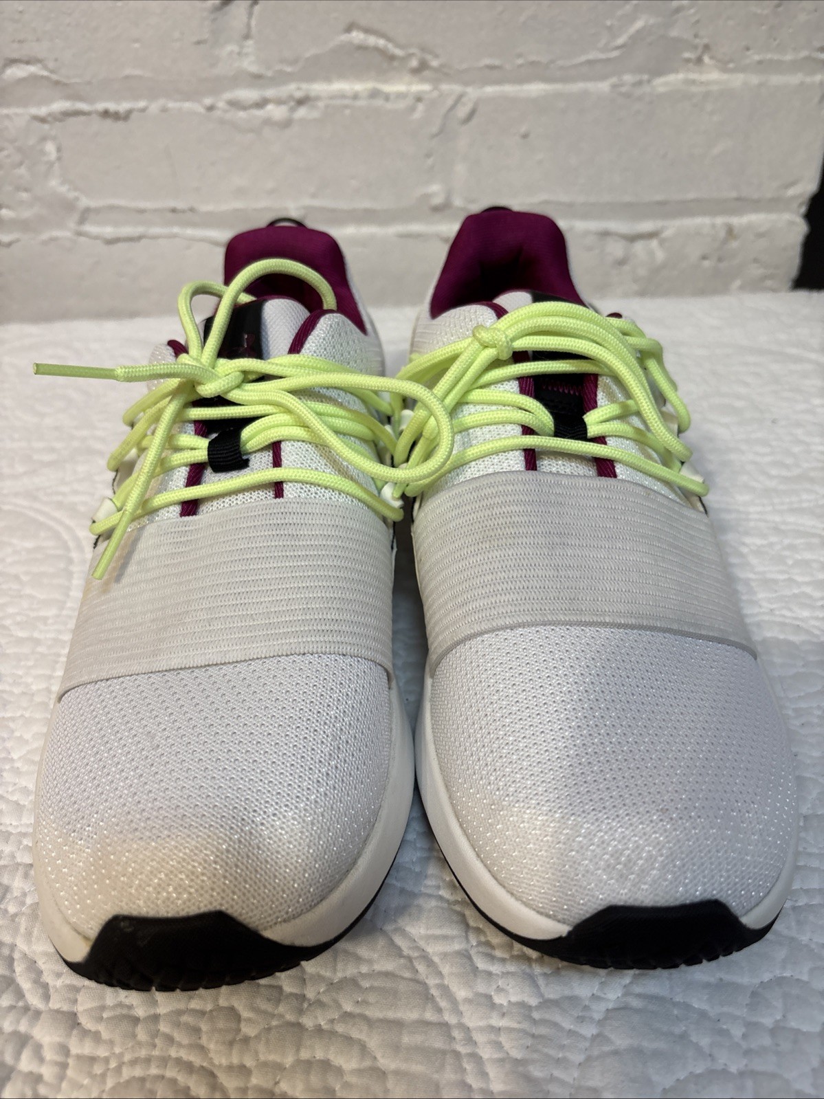 Under Armour Charged Women’s Gym Shoes, Size 9, New Without Box ￼