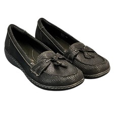 Clarks Collection Ashland Bubble Black Leather Slip On Comfort Loafer Women 7.5