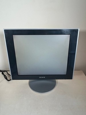 Sony SDM-HS73 17'' TFT LCD Monitor Silber/Schwarz Ersatzteile Reparaturen nur Strom getestet