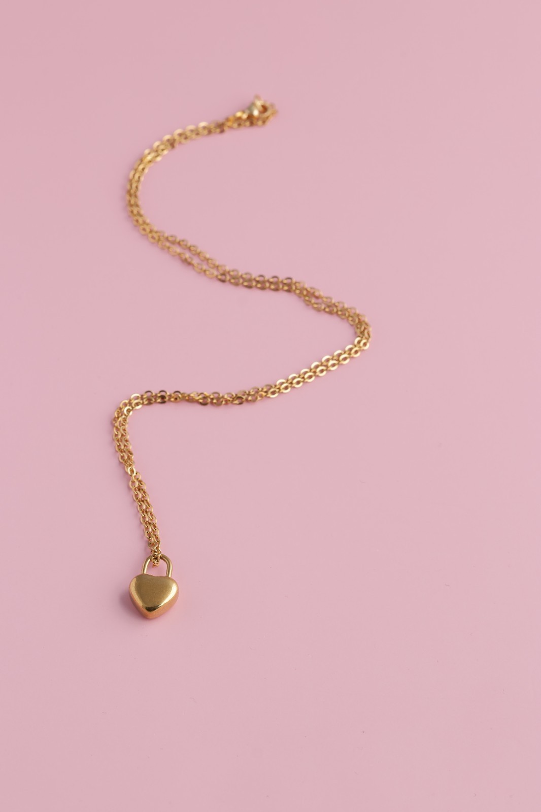 Cadena De Acero Inoxidable Chapada En Oro Dije De Corazón Candado Amuleto 