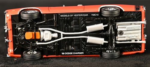 1969 Dodge Charger R/T Red 1:43 Diecast Matchbox Muscle Car YMC 10-M - Picture 13 of 13