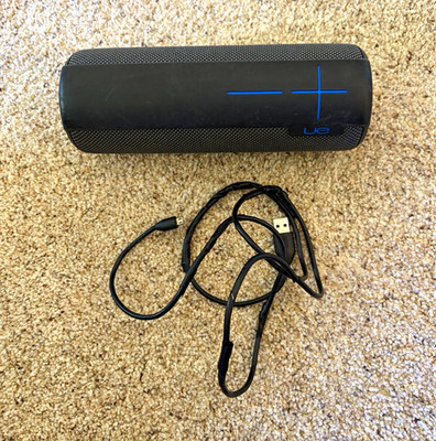 Ultimate Ears UE BOOM Portable Bluetooth Speaker Black/Blue