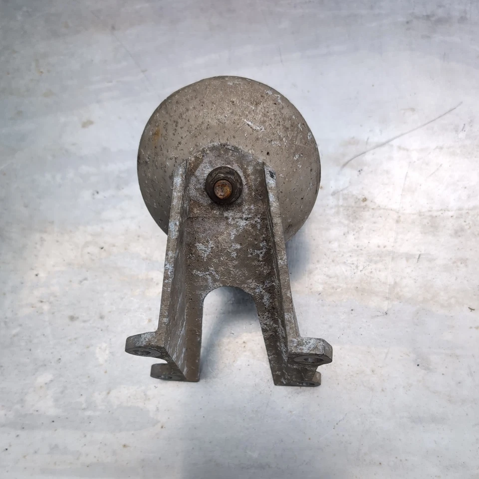 Jaguar Daimler XJ8 XJR 3.2 4.0 V8 derecha izquierda montaje motor y soporte 1997-2002 Foto 3 de 3