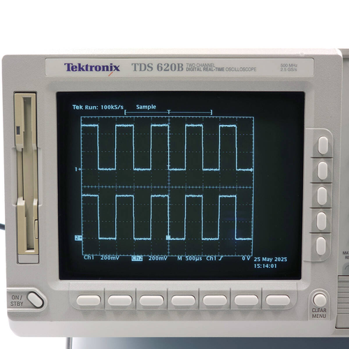 Tektronix TDS620B Digitizing Oscilloscope - Picture 5 of 9