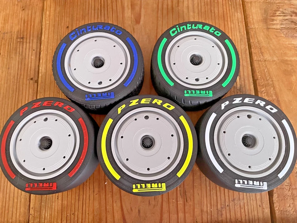 Модели дисплеев шин F1 Pirelli | Forumla 1 подарок - Изображение 2 из 4