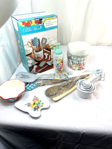 The Pioneer Woman Sweet Romance 19 Pc. Kitchen Gadget Set Utensils Measuring FS