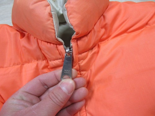 Vintage Puffer Vest (S) Montgomery Ward Reversible Down Orange & Tan Outdoors - Picture 6 of 11