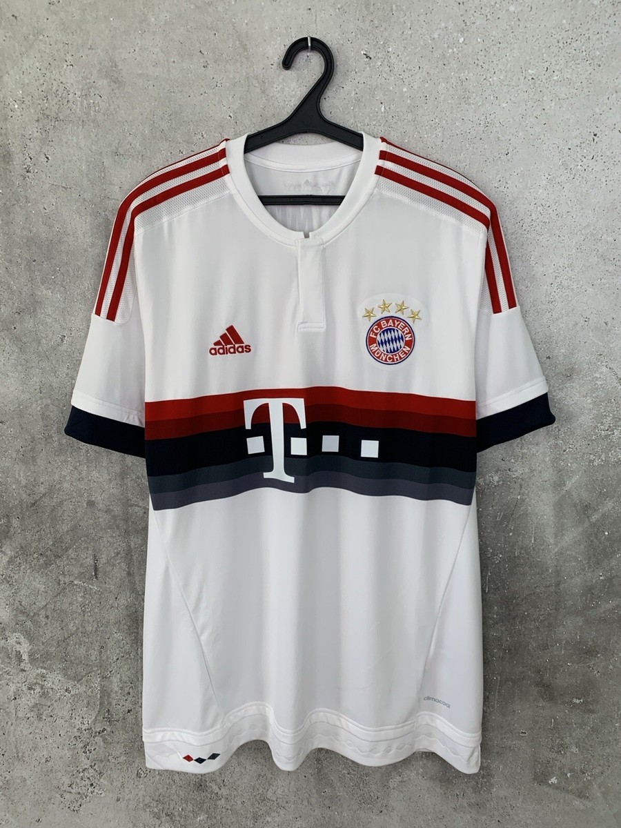 BAYERN MUNICH 2015 2016 AWAY FOOTBALL SHIRT #11 DOUGLAS COSTA