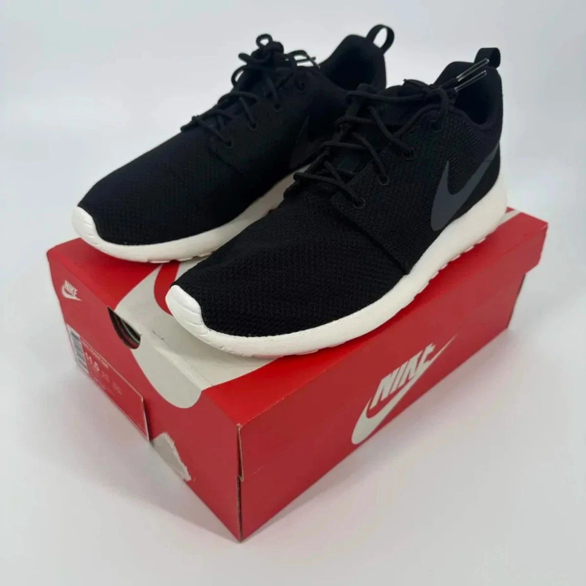 Nike Roshe Run Black White for Sale | Authenticity 
