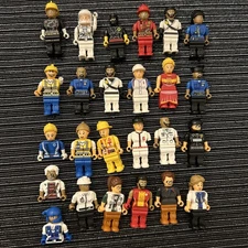Greenbrier International Lot Mini Figures
