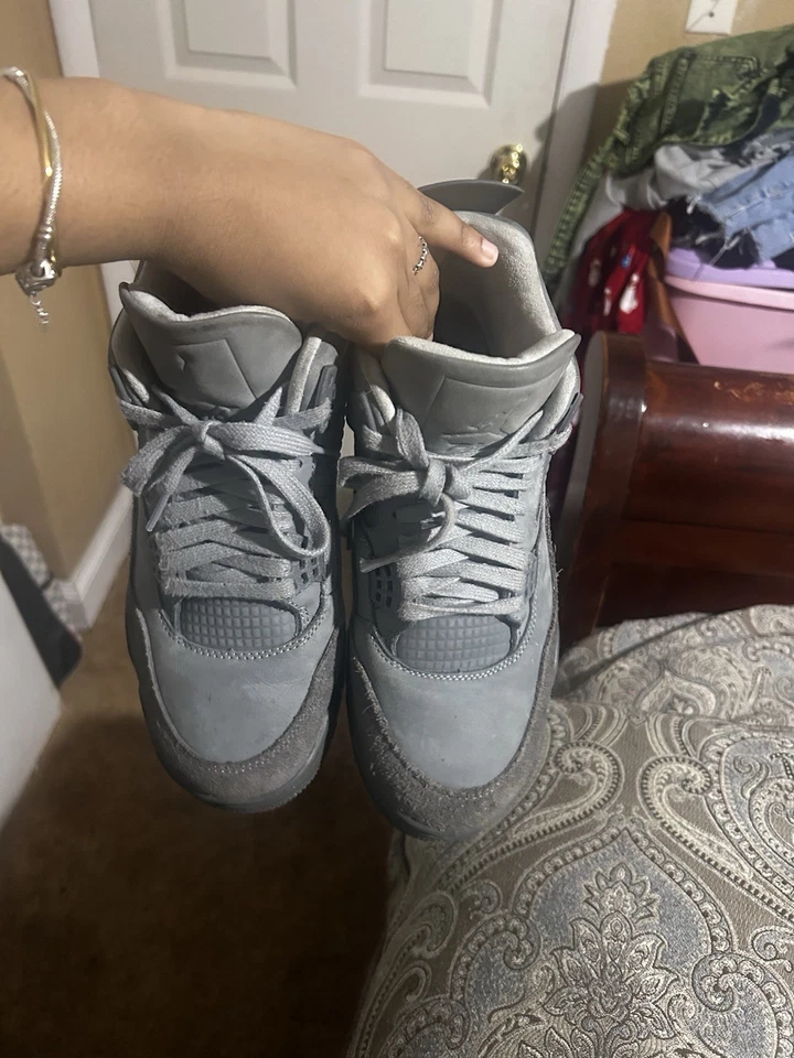Zapatillas Gris Jordan’s 4 #jordan4s Talla 7.5 Viene Con Caja Foto 3 de 4