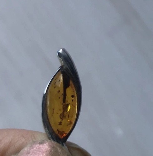 NATURAL AMBER IN STERLING 925 SILVER Jewellery Gemstone Pendant. - Picture 3 of 4