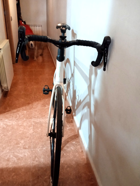 bicicleta carretera ORBEA ORCA año 2022 perfecto estado talla 55  blanco perla