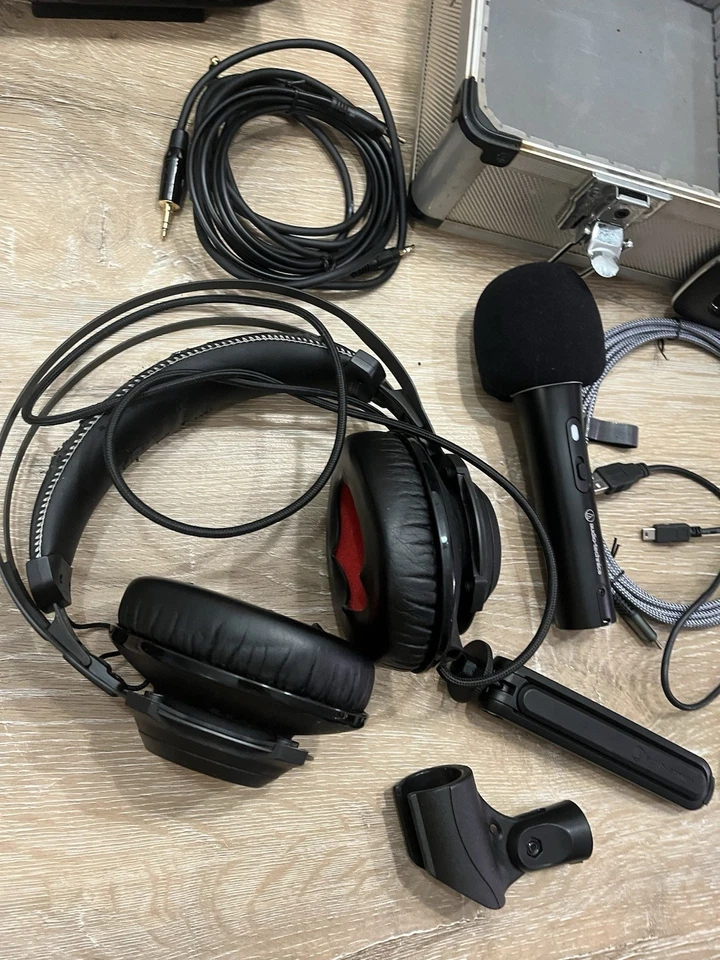 JVC 4K Memory Card Camera Recorder 4K Video Camcorder GY-HM250U And More - Image 3 of 4