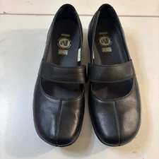 Merrell Women’s Preppy Black Leather Slip On Mary Jane Loafers Size 8
