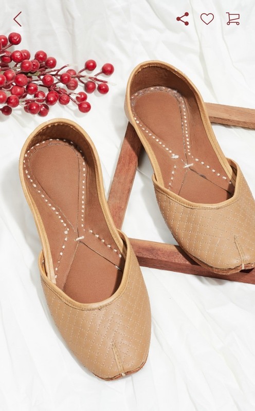 NWT Fabindia FLIP-FLOPS HANDMADE Beige Color LEATHER JUTI Jooti WOMEN SHOE Sz 9