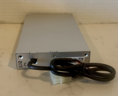 Icy Dock MB663UR-1SB Internal Aluminum 3.5” SATA Hard Drive Enclosure - Picture 5 of 14