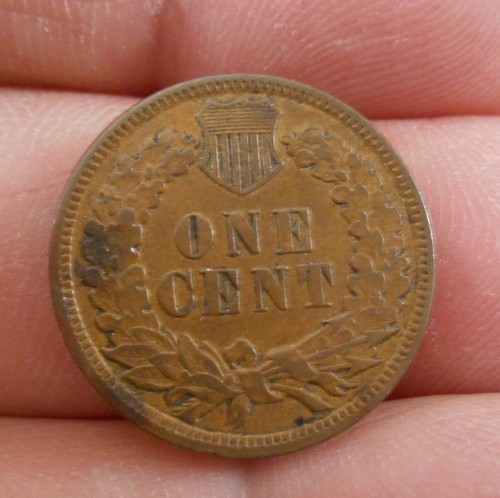 1881 INDIAN HEAD CENT - With LIBERTY & DIAMONDS - XF EF - Picture 2 of 4