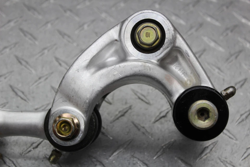 1990 HONDA XR600R LINK DE LIGAÇÃO DE CHOQUE TRASEIRO DOGBONE 52460-KN5-000 - Imagem 4 de 4