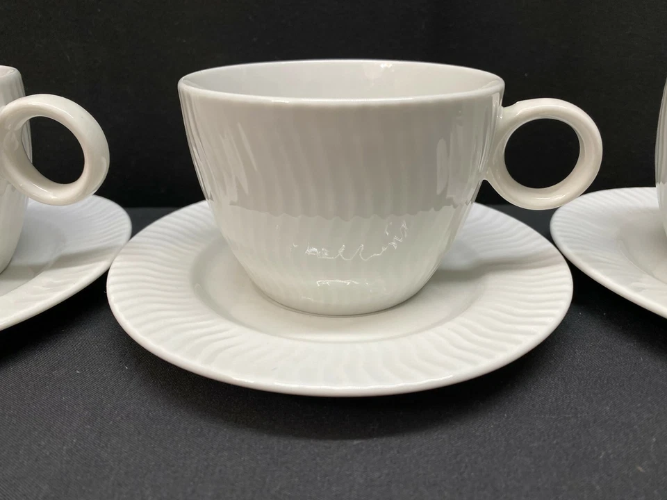 Gibson "WHITE TIDES" Everyday China ~ 3 件套 ~ 杯子和茶碟 2 1/4" 高 — 第 2/4 张图片