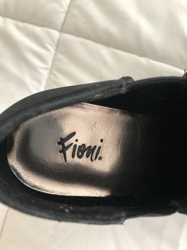 FIONI Black Faux Suede Side Ankle Bootie Women Fashion Shoe Boot Heel Size 9W - Picture 12 of 12