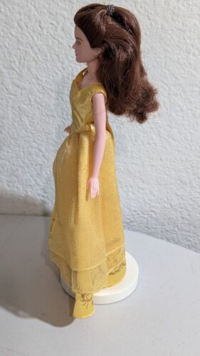 Prinzessin Belle Puppe im gelben Ballkleid Emma Watson Die Schöne und das Biest Hasbro - Bild 3 von 5