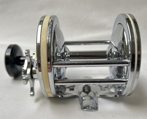 GARCIA MITCHELL 624 Vintage Saltwater Fishing Baitcast Reel - Made in France - Picture 4 of 9