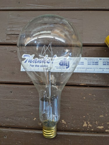 Vintage General Electric 1500 Watt Bulbs, 120 Volt, Clear, Mogul Base 13" - Picture 4 of 5