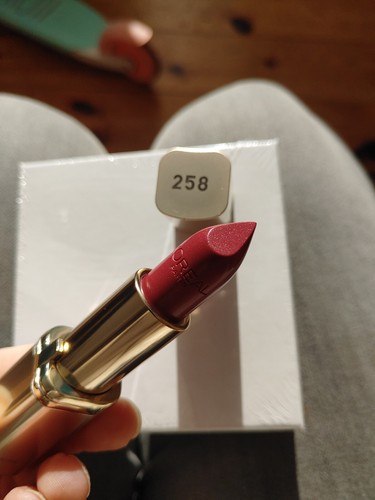 L'Oréal Color Riche Lipstick - Barra de Labios - 258 Berry Blush - Imagen 1 de 5