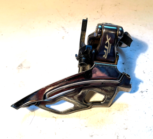 Shimano XTR Triple Front Derailleur FD-M961 31.8 clamp, dual pull, bottom swing - Picture 4 of 5