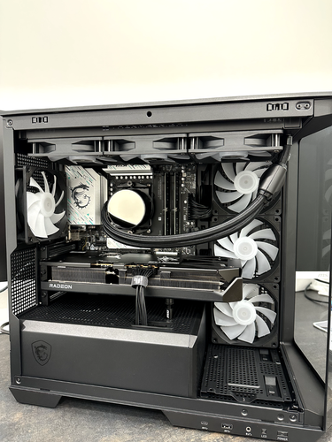 GAMING PC / Intel Core i7-14700k / Radeon RX 9070 XT / 4TB M.2 SSD / 64GB RAM - Picture 10 of 10