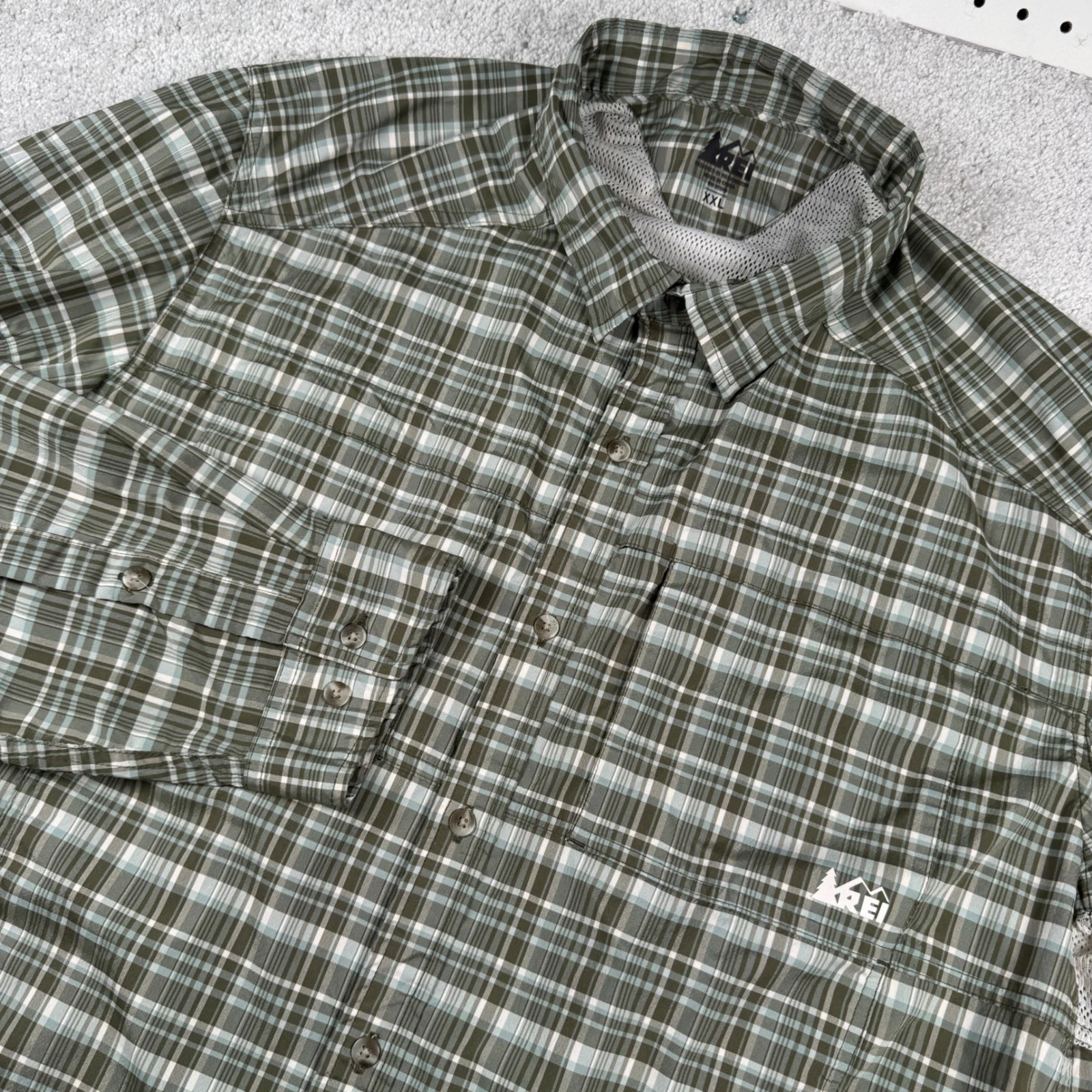 REI Plaid Button Up Shirt Mens XXL Green Long Sleeve Hiking Outdoor Fishing 2XL