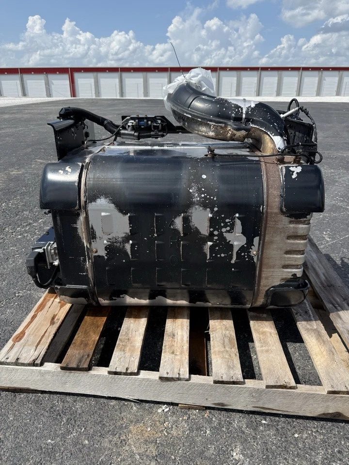 Freightliner Cascadia 2020 1 caja tanque DPF Foto 2 de 4
