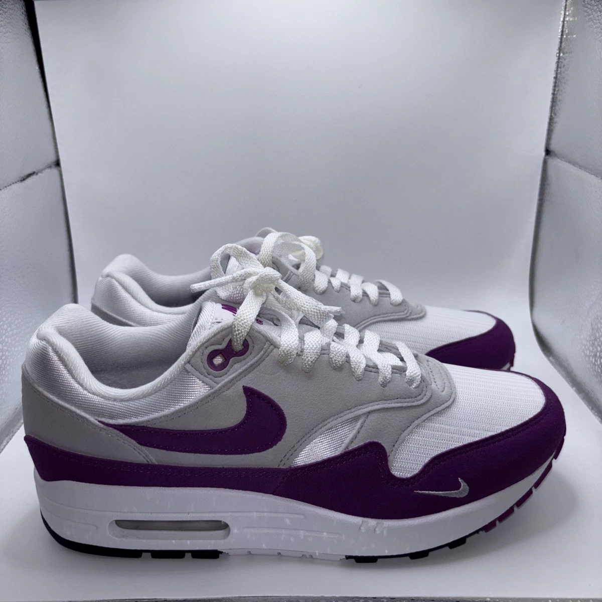 Nike air max 1 Sneakers with Purple and Cream Highlights Air MAX 1 Purple Indiana Women main image 3