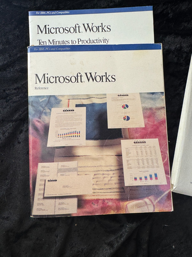 Microsoft Works Version 2.0 - 5.25 Media - Picture 3 of 6