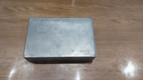 Par de cajas diecast RS Components 505-779 FL 220 x 145 x 53 mm - Imagen 4 de 5