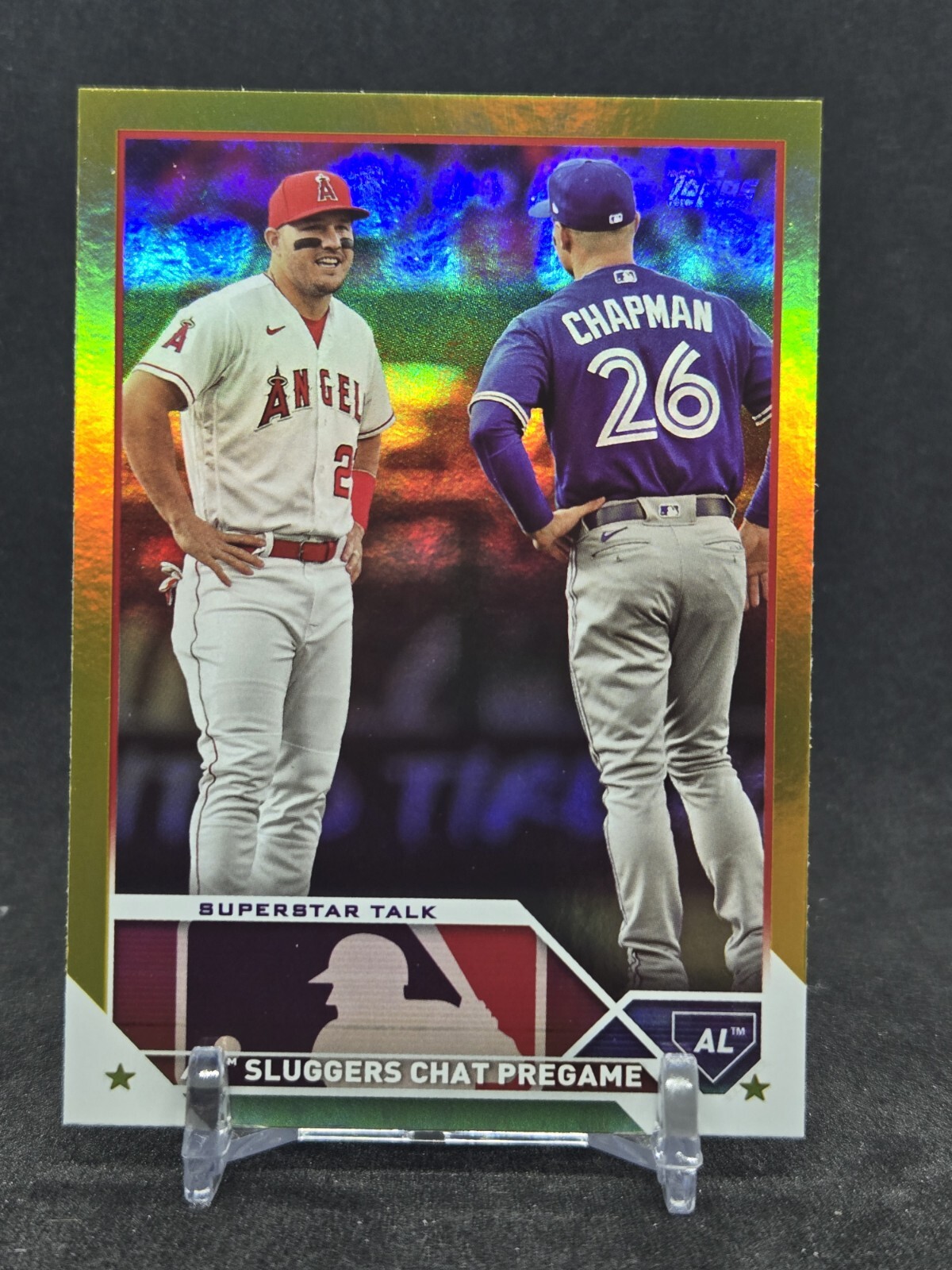 2023 Topps Update Gold Foil Mike Trout Matt Chapman US313 Parallel