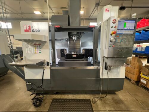 Haas VF-2SS 2016 w/ TR160 CLEAN & Loaded with options