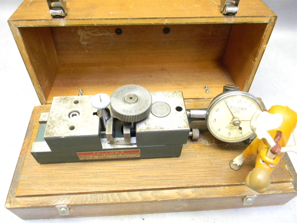 Instrumento de medición de distancia central Fellows 2849 con estuche Foto 3 de 4