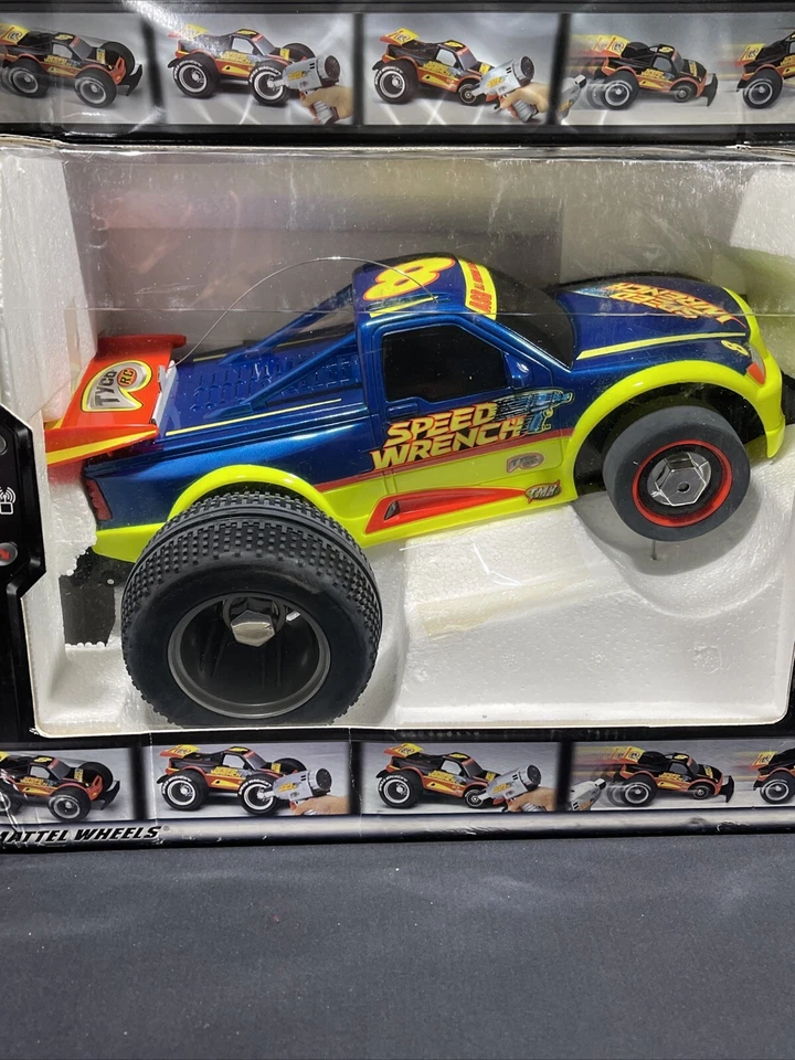 Tyco R/C Speed Wrench 27 MHz Remote Control Car MATTEL WHEELS 3 In 1 - Image 3 of 4