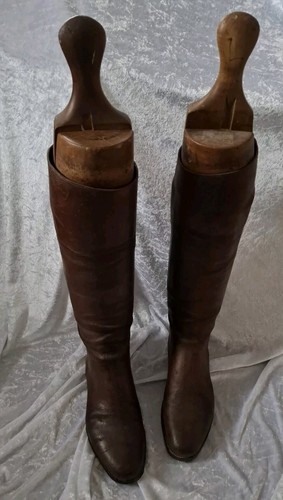Innenarchitektur Vintage Leder Reitstiefel & Holzbäume