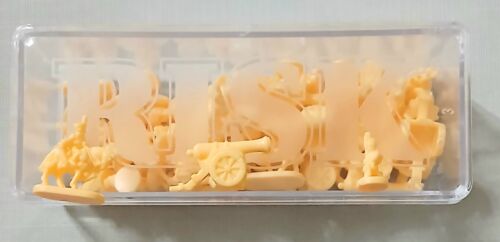 Risk 1998 Parker Brothers Game Replacement Part - Yellow Army W/ Box EUC