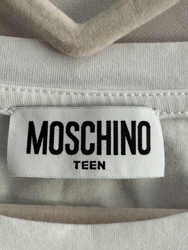 Mixed Brand Set Of Moschino teen Girls White Cotton Logo T-shirt Size12 & Shorts - Picture 6 of 17