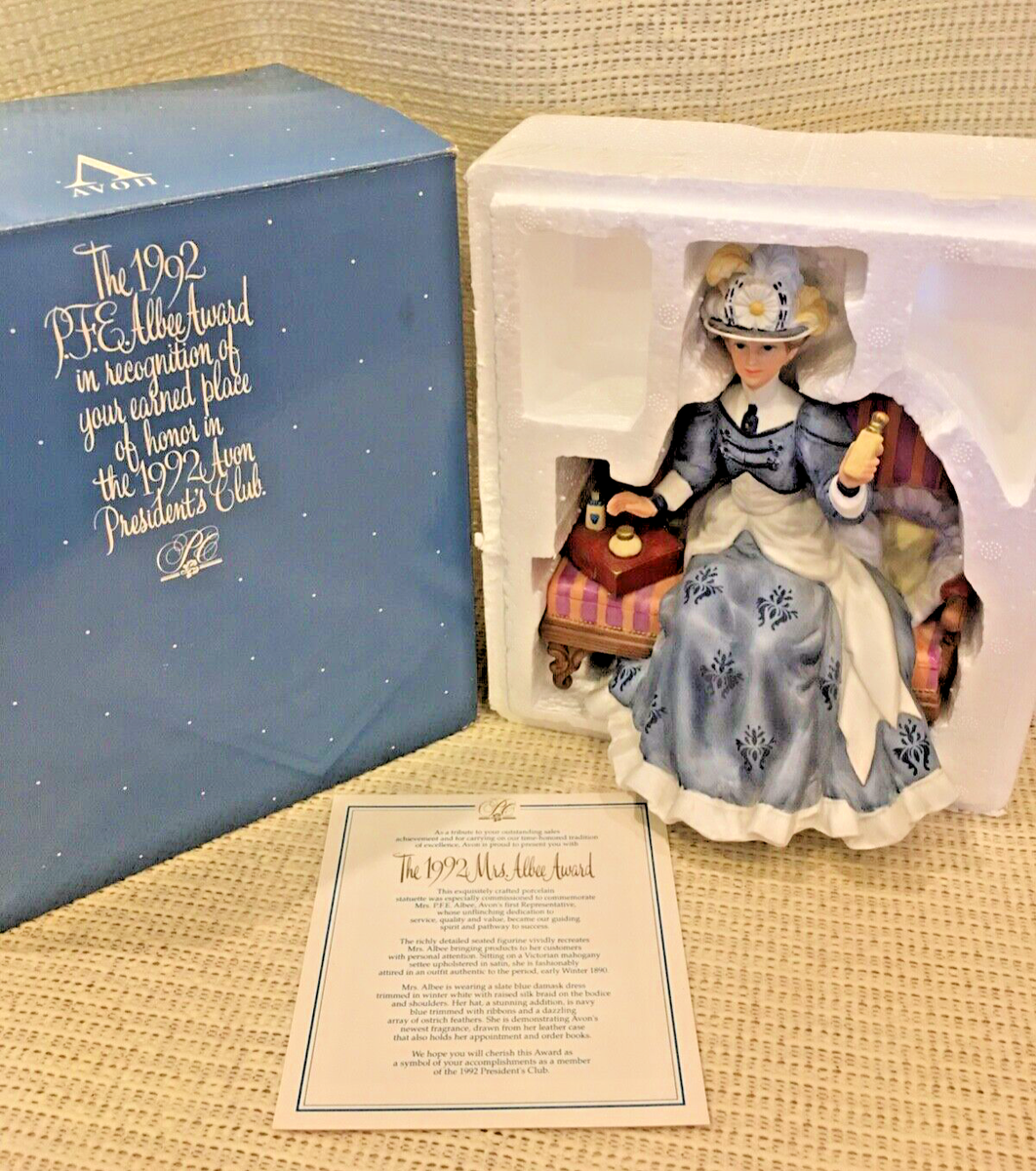 Vintage AVON 1992 Mrs Albee Award Porcelain Figurine
