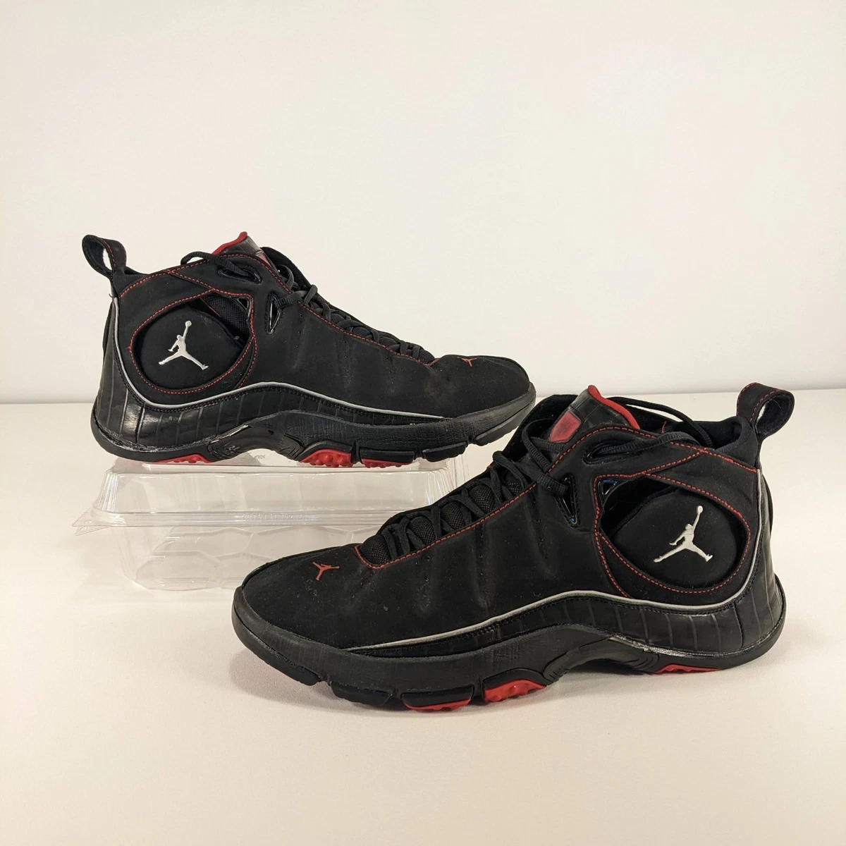 Jordan Jumpman Jeter Clutch Bred for Sale | Authenticity