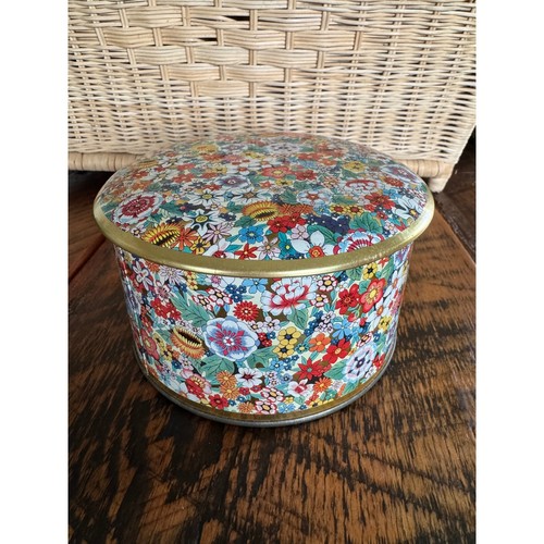 Vintage Daher Floral Tin Container Made in England Trinket Box - Picture 2 of 6