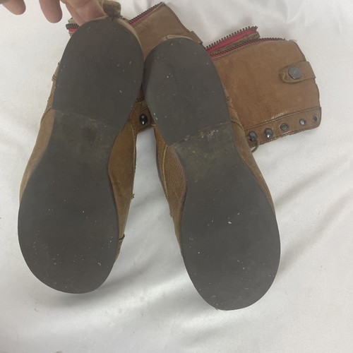 Steve Madden Camarro Stiefelette hellbraun Leder Gr. 7,5 Combat Boho Biker Y2K - Bild 8 von 9